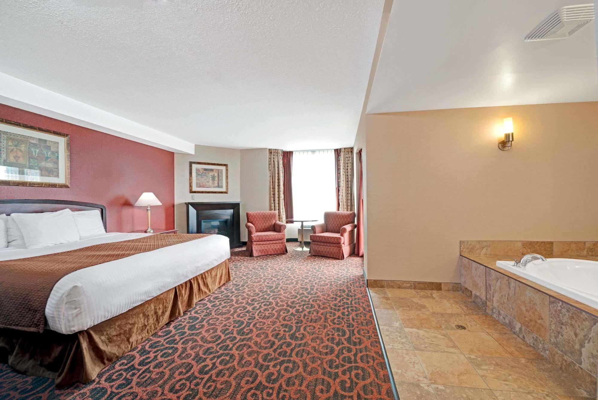 Ramada By Wyndham Niagara Falls/Fallsview Zewnętrze zdjęcie